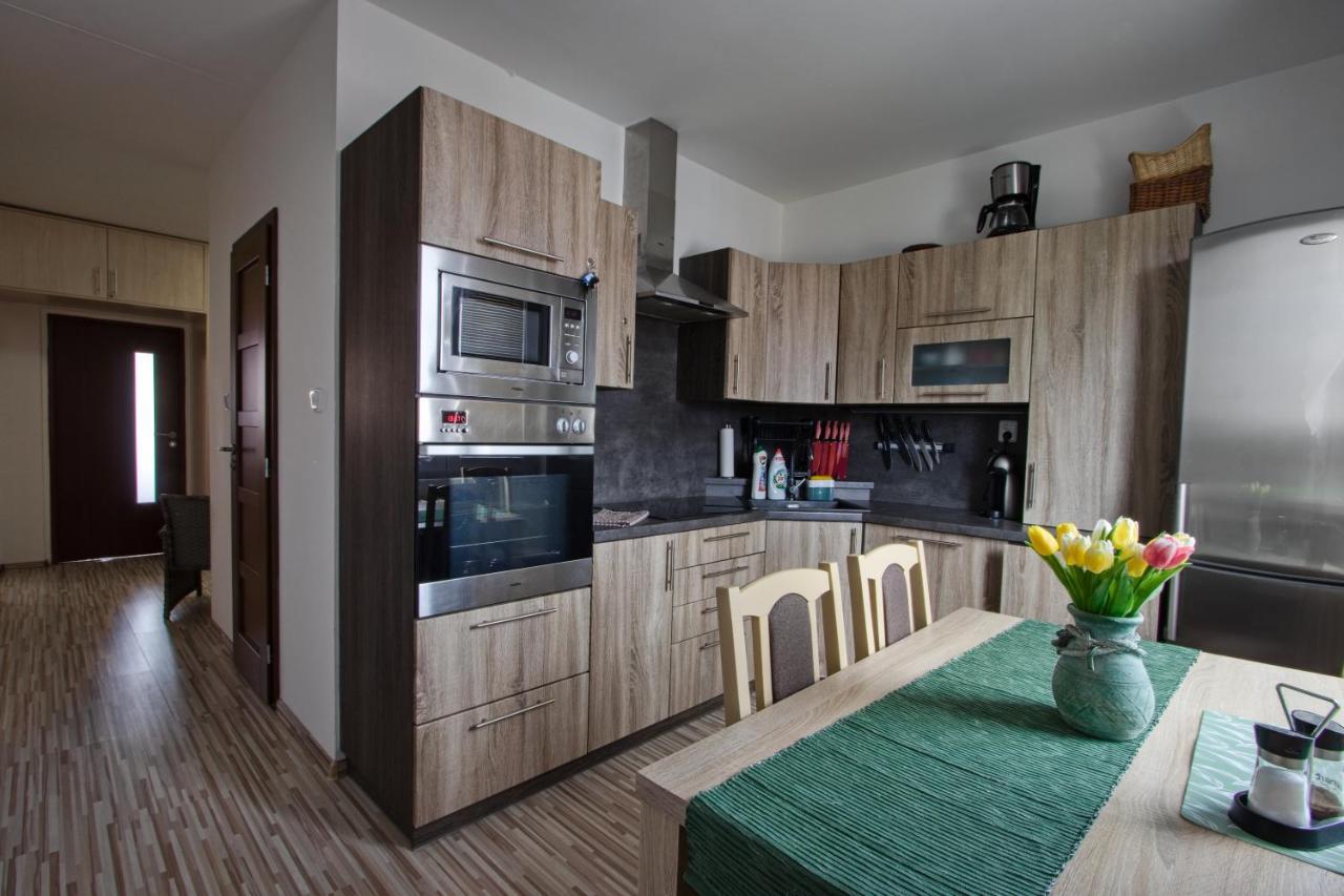Apartman U Klinovce Kovářská Exteriör bild