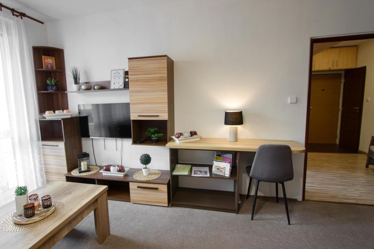 Apartman U Klinovce Kovářská Exteriör bild