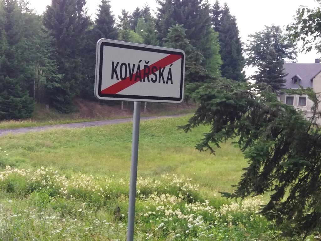 Apartman U Klinovce Kovářská Exteriör bild